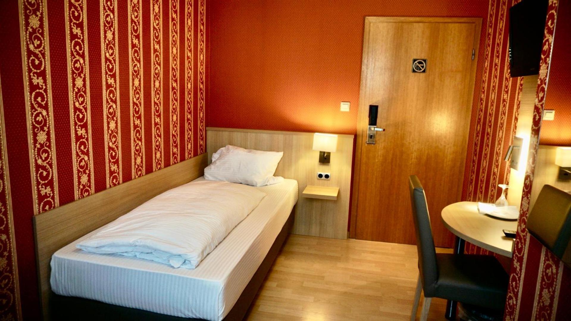 Hotel Hafner - Self Check-In Stuttgart Exterior photo
