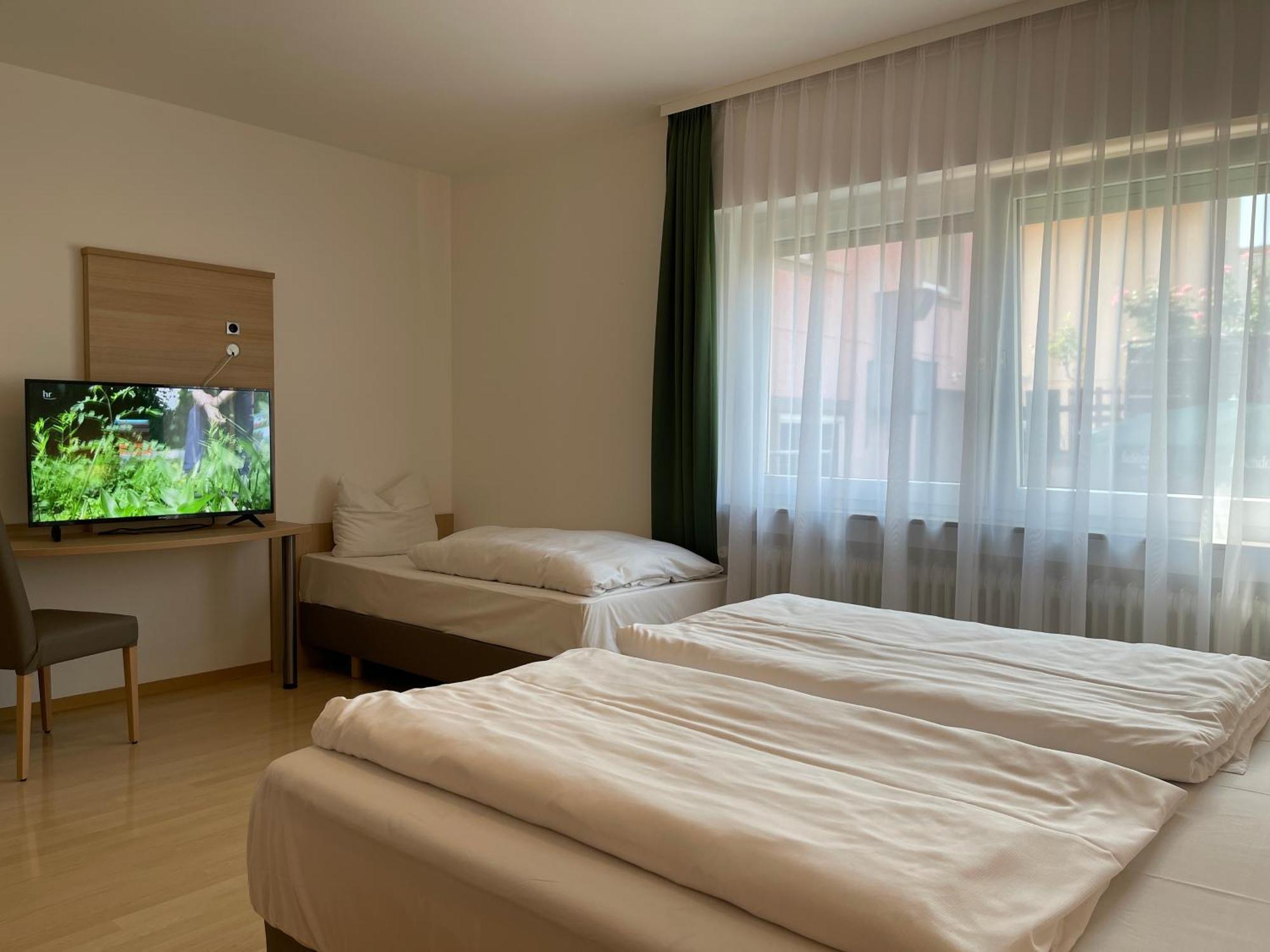 Hotel Hafner - Self Check-In Stuttgart Exterior photo