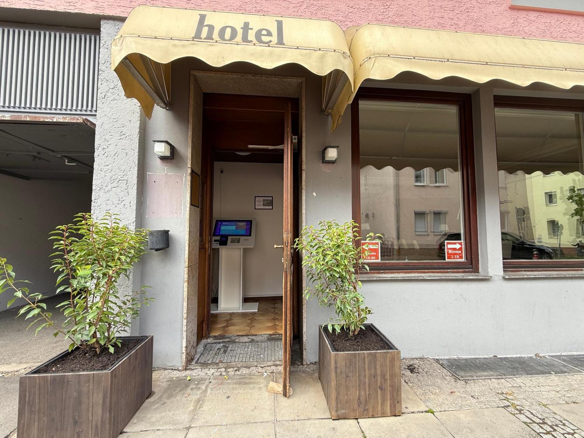 Hotel Hafner - Self Check-In Stuttgart Exterior photo